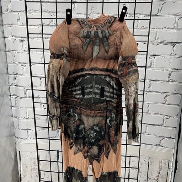 Gently used Warcraft suit for kids - Picture 1 of 6